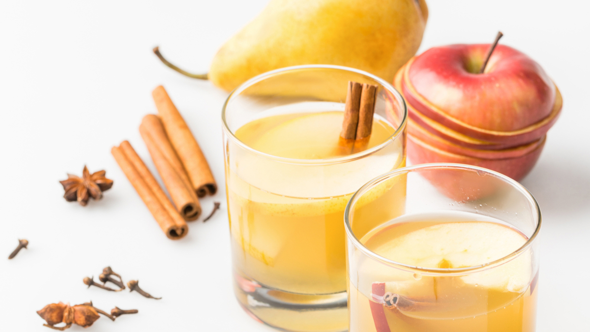 Jus de pomme chaud aux épices chaï | Cuisinez | Télé-Québec